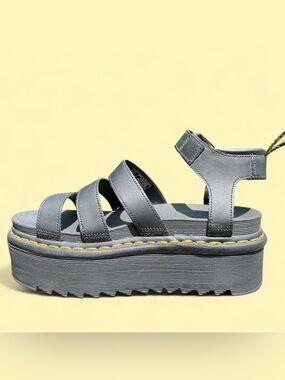Dr. Martens Black Blaire Platform Sandals  Size 10 Worn once